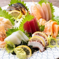 海鮮居酒屋 海魚家_【満腹コース】&rdquo;海魚家&rdquo;自慢の宴会コース 2時間飲み放題付 全8品　3,990円(税込)
