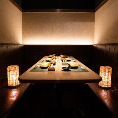 肉寿司と和食個室居酒屋ひまり ×肉チーズHIMARI 豊橋駅店 店内の画像