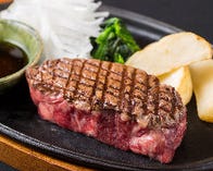 国産牛フィレ（100g)　単品、コース＋1500円、肉づくしコース＋2500円ランチセット＋600円から選択