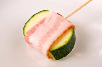 ぎん庵 京橋 メニュー ズッキーニ ベーコン巻き ぐるなび