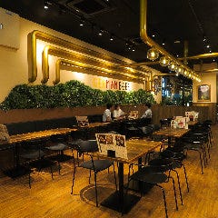 座席数111席の開放感のある店内♪貸切や半貸切もOK!!