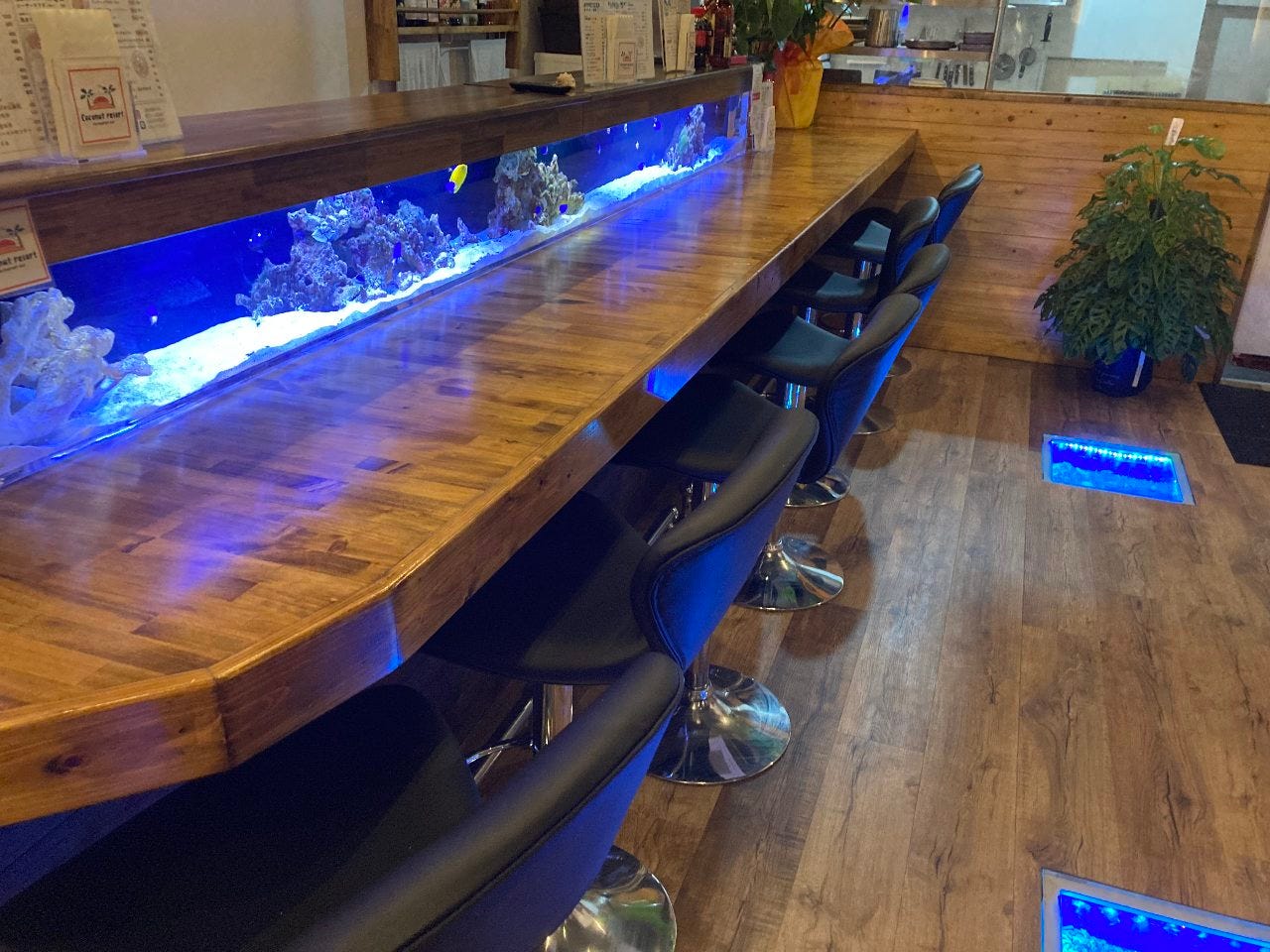 レストランバー ココナッツリゾート