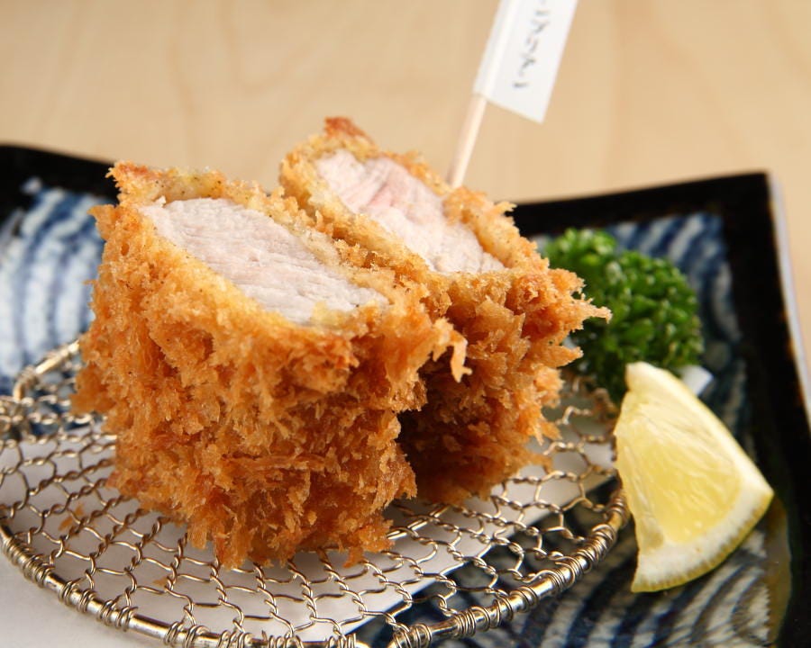 ジューシーな赤身だけを堪能できる シャトンブリアン ジューシーな赤身だけを堪能できる シャトンブリアン