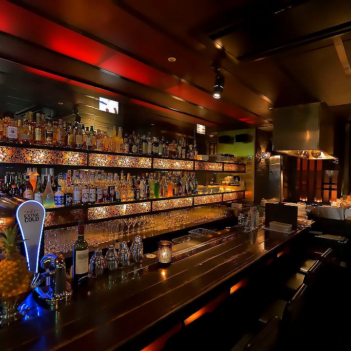 Bar Bar Jasmo Dining ジャスモ ダイニング 席 ぐるなび