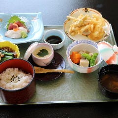 八幡はなぶさ ランチメニュー ぐるなび