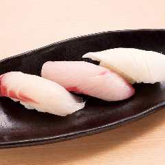 寿司三種盛り！人気の三種（活〆真鯛、宮崎産 ぶり、えんがわ）