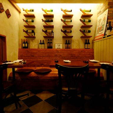 イタリア料理＆豊富なワイン ナガーン 心斎橋  店内の画像