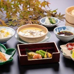 京料理と本家生ゆば料理 松山閣 松山 伊勢丹店 京都駅 懐石 懐石料理 ぐるなび