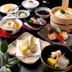 【今月の京料理】旬の食材をはんなりと彩った料亭の味「栄（さかえ）」名物ゆば桶付き