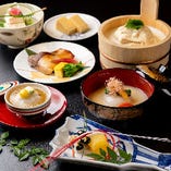 【お正月料理・花】2026年1月2･3日限定の特別懐石。旬が薫るおもてなし御膳・名物ゆば桶付き