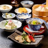 【今月のおすすめ膳】四季折々の旬が薫るおもてなし御膳「花」名物ゆば桶付き