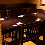 テーブル個室席