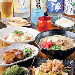 沖縄料理と島酒 星屑亭