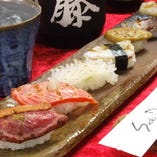 炙り寿司　税抜900円　常連の外国のお客様に作っていたお寿司をグランドメニューに入れました。