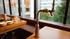 卓上無限レモンサワーと餃子の店 飲茶倶楽部 ギョーザ★センター