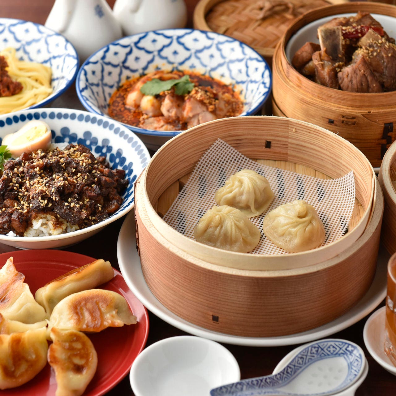 Sancha Jakki Shorompoh Photo (Sangen-jaya/Gyoza (Chinese dumplings)) -  GURUNAVI Restaurant Guide