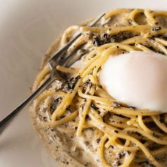 シェフ渾身の一皿！季節限定スペシャルパスタはお見逃しなく♪