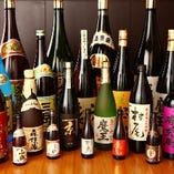 50種以上の本格焼酎や日本酒は、おでんや串揚げとの相性◎