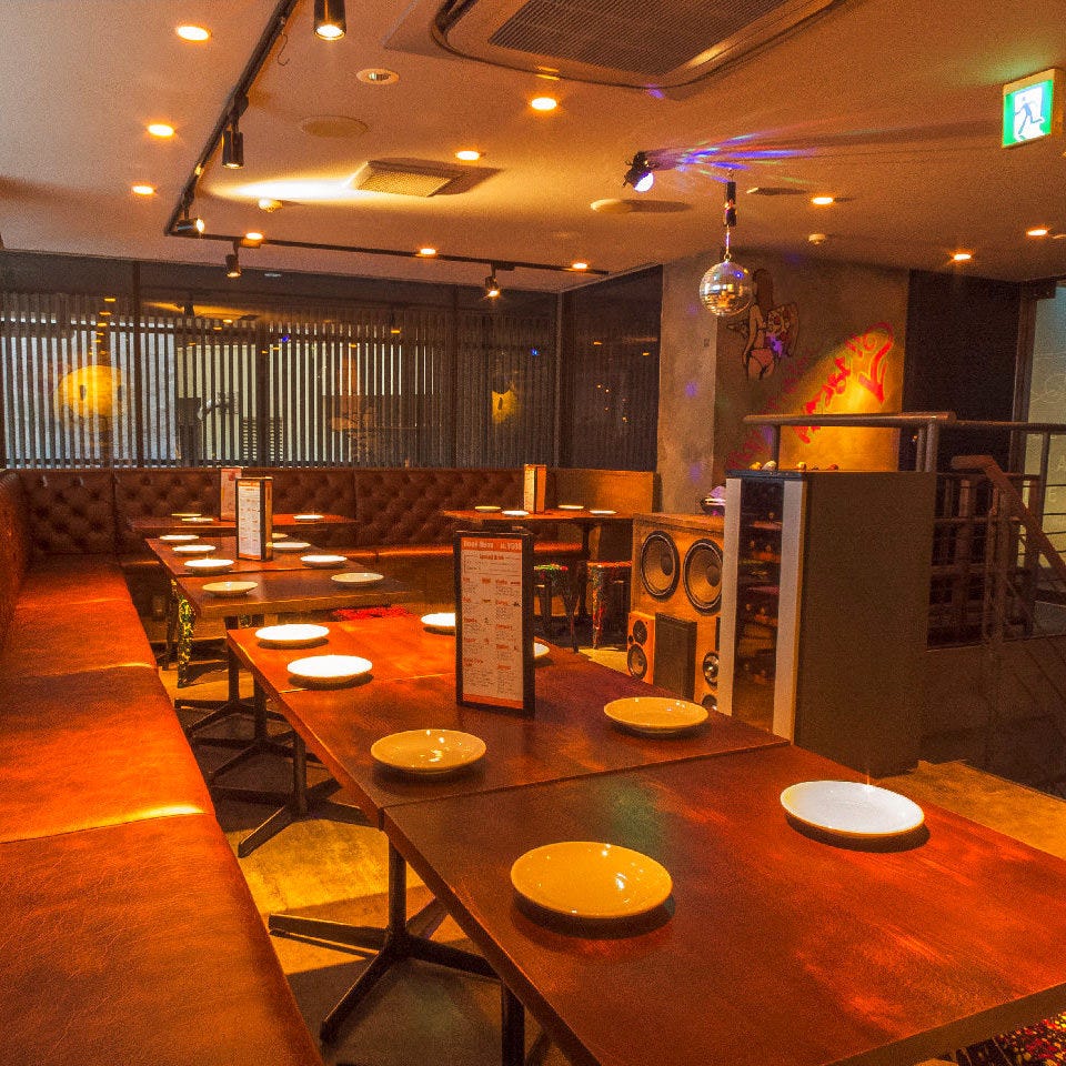 Cona 渋谷桜丘店 コース 2hピザ食べ放題 生ビール ワイン含む飲み放題 アラカルトで人気のピザ パスタなど 全8品 ぐるなび