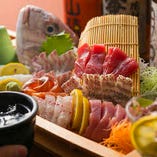 市場直送の鮮魚を提供！こだわりの日本酒と堪能ください！