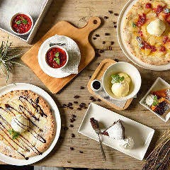 自家製デザートを豊富にご用意！女子会の〆には甘いドルチェで♪