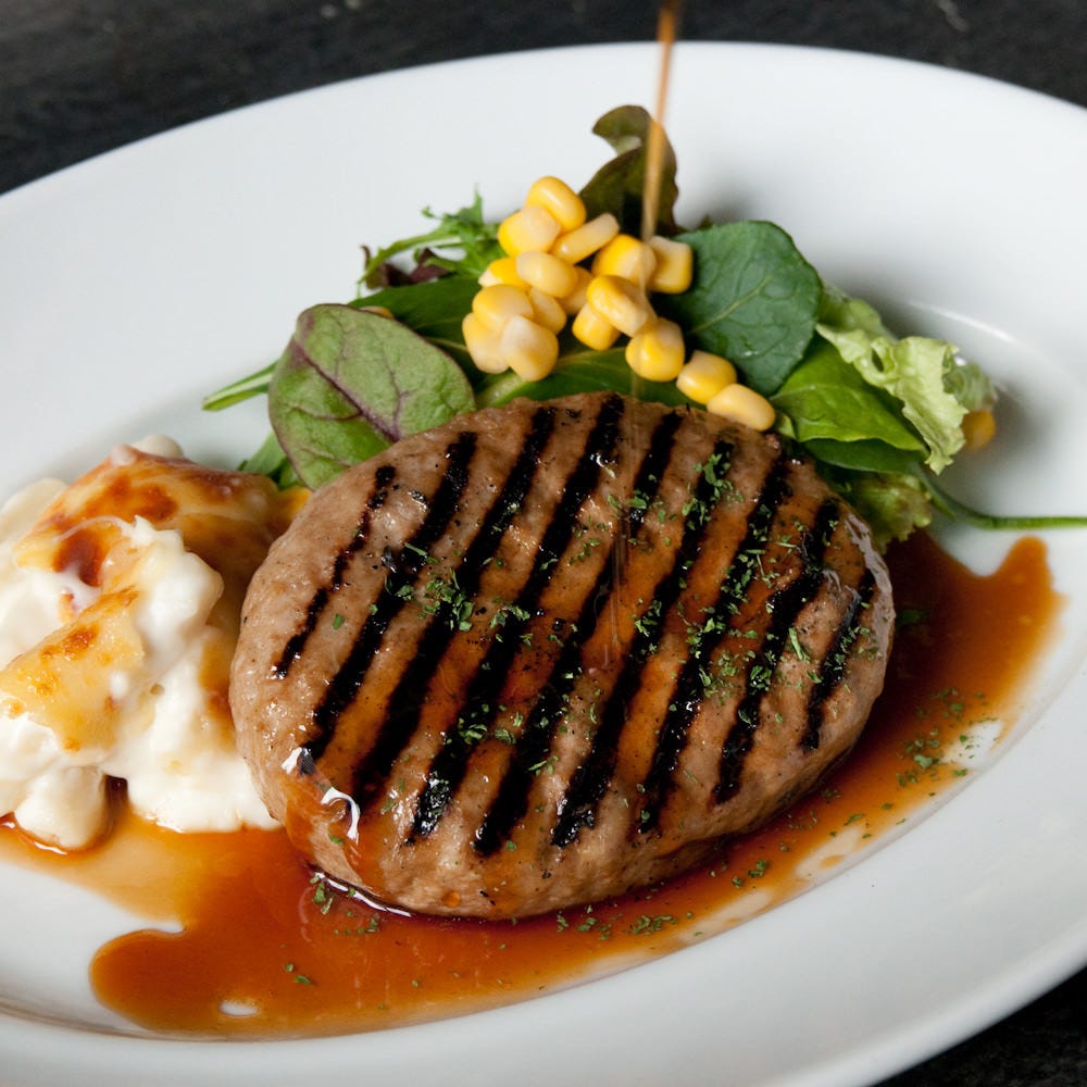 ブッシュウィックベーカリーグリル グランツリー武蔵小杉店のレギュラーハンバーグ