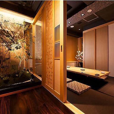 完全個室居酒屋 牛タン＆肉寿司食べ放題 奥羽本荘 上野店 店内の画像