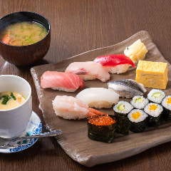 寿司処かぐら コレットマーレ店