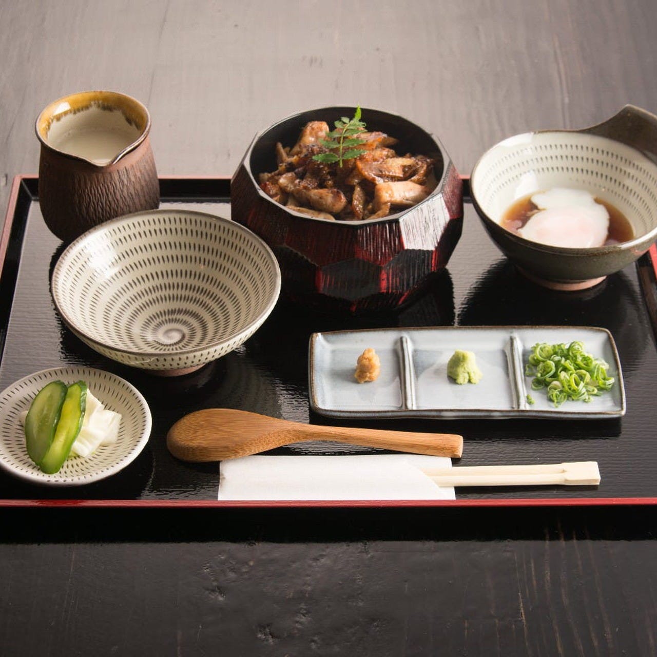 とりまぶし 博多本店_昼も夜もご注文可能な御膳メニュー