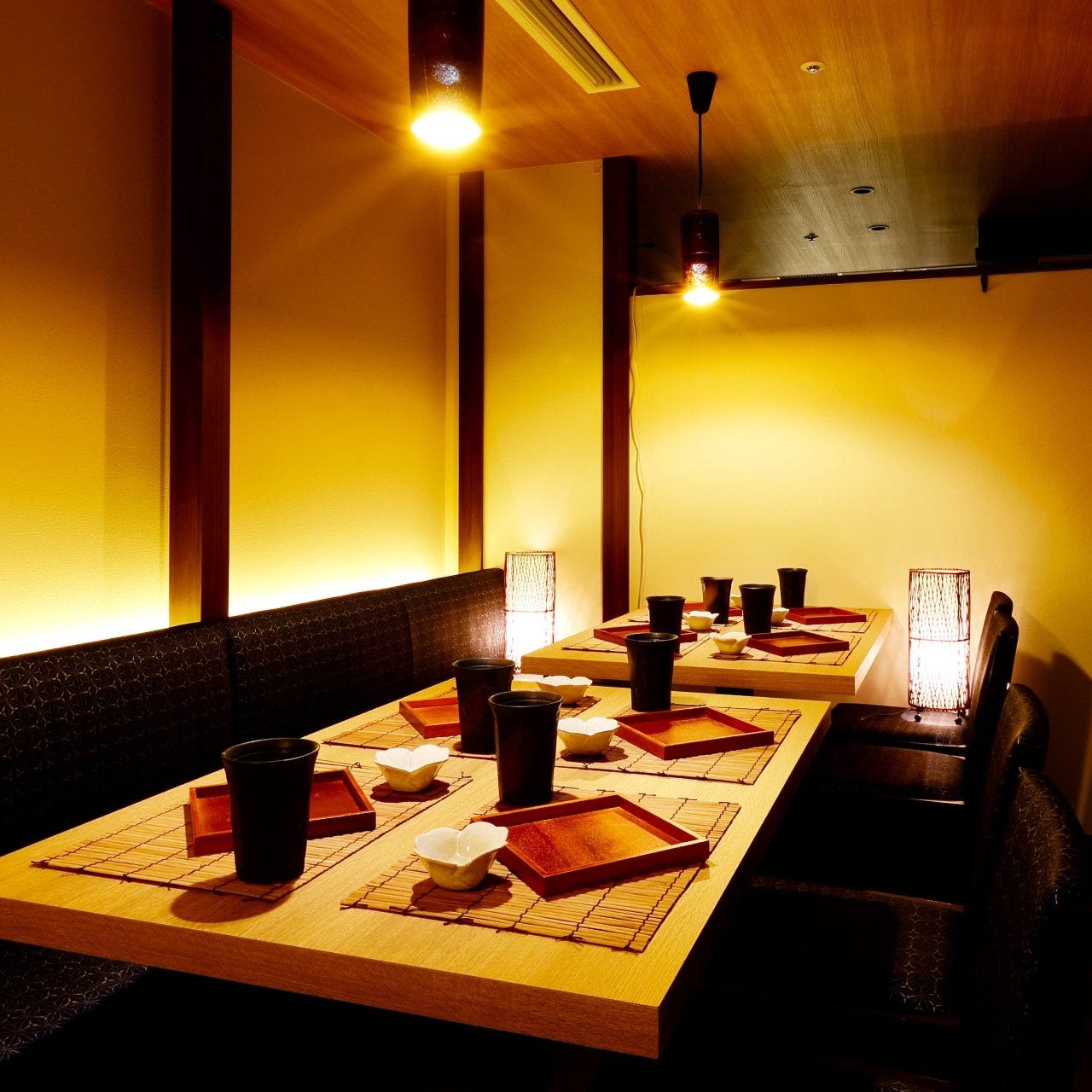 完全個室 時間無制限食べ飲み放題 もぐもぐ 名古屋駅前店 店内 ぐるなび