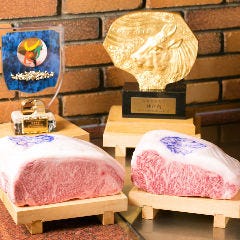 【ランチ／最優秀賞（チャンピオン）】〈全8品〉神戸ビーフステーキコース（100g）│お昼の贅沢