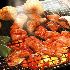 韓国料理 サムギョプサル 李朝園 松井山手店