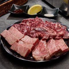和牛焼肉・ホルモンKENBO