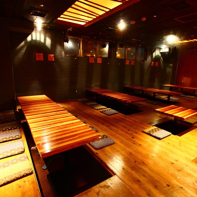 個室居酒屋 肉ずしと鉄板焼き餃子酒場 町田駅前店 町田 居酒屋 ぐるなび