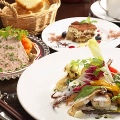 日替わりメニューからお好きな料理をチョイス♪ビストロランチ