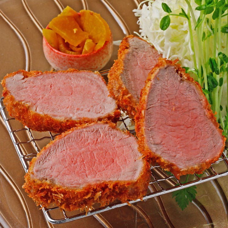 エペのカットしたヘシャトーブリアンのヒレかつ4切れ