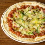 昭和のミックスピザ