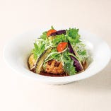 シャキシャキ大根と香味野菜の生姜醤油ハンバーグ