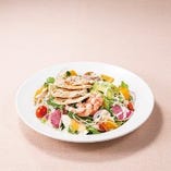 ハーブ鶏と海老のパワーサラダ