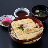 白焼きの丼は阪神百貨店の当店限定メニュー！