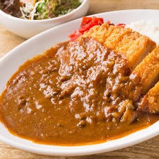 大反響の"コスパ"カレー&丼