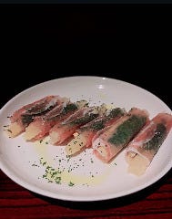 ホワイトアスパラとグリッシーニの生ハム巻き