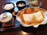 ダシ出し巻き玉子定食