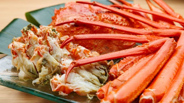 すき焼き・ズワイガニ・タラバガニ食べ放題 和牛とカニ 本町店
