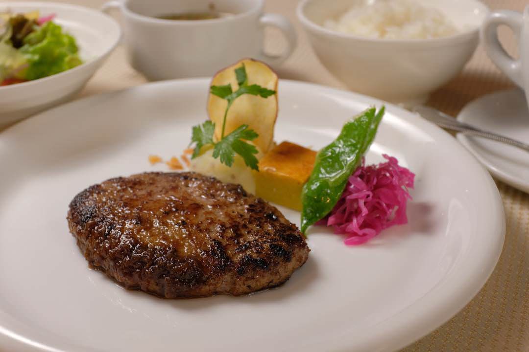 ディナー限定 神戸牛ハンバーグセット シングル お子様にもおすすめ の詳細 神戸牛 八坐和west 南京町 旧居留地 ステーキ ぐるなび ディナー限定 神戸牛ハンバーグセット シングル お子様にもおすすめ の詳細 神戸牛 八坐和west 南京町 旧居留地 ステーキ ぐるなび