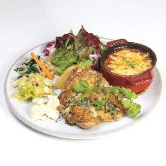 種類豊富なチキンカフェプレート