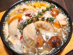 ホタテのアヒージョ