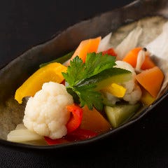 ＤＥＮ 表参道_彩り野菜のピクルス