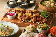 ＤＥＮ 表参道_夏の宴会2時間飲み放題付きライトプラン　季節の前菜6種や料理長お勧めお肉料理など全5品　お一人様5,000円