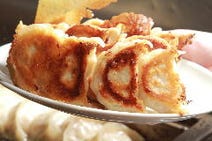 ［人気の餃子と本格中華］一味玲玲 新橋玲玲餃子 大手町店の画像